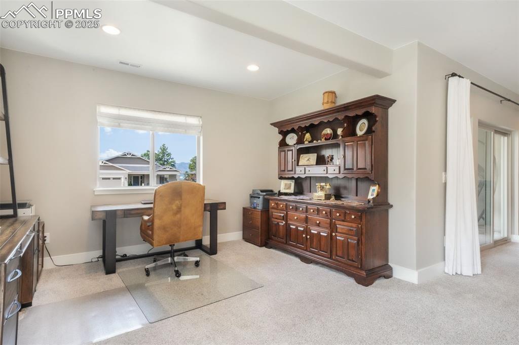 Image 31 of 50: Basement