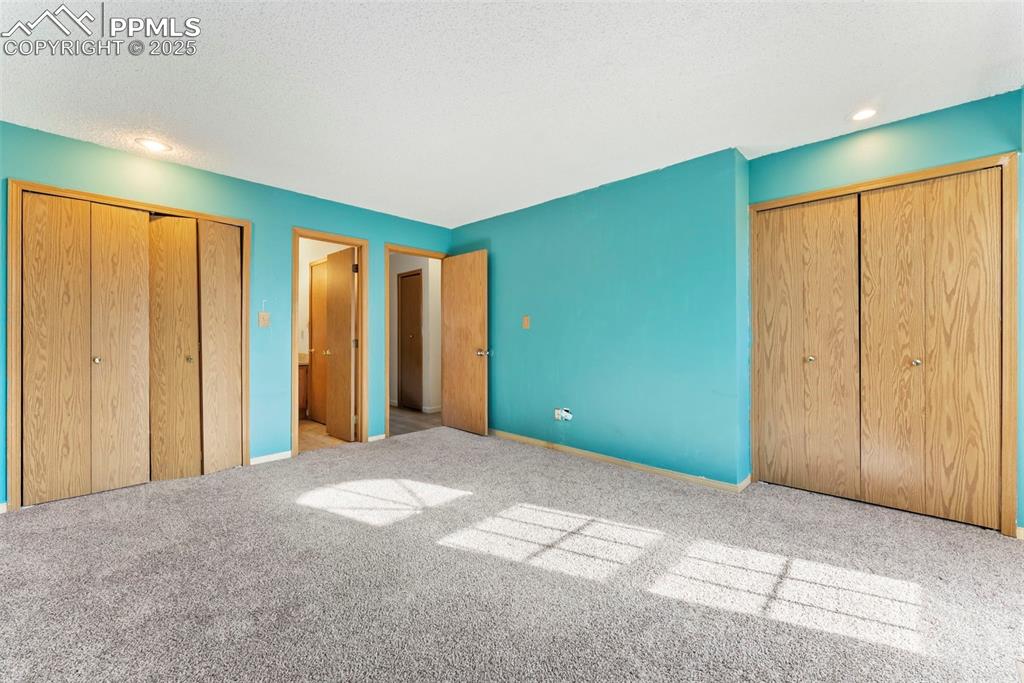 Image 14 of 34: Bedroom