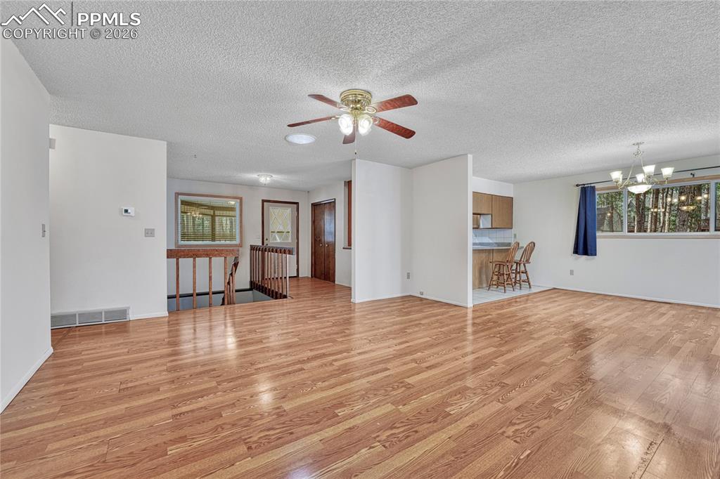 Image 10 of 50: Living Room