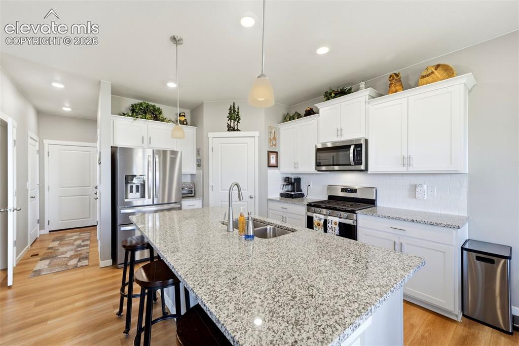 Image 8 of 38: Kitchen