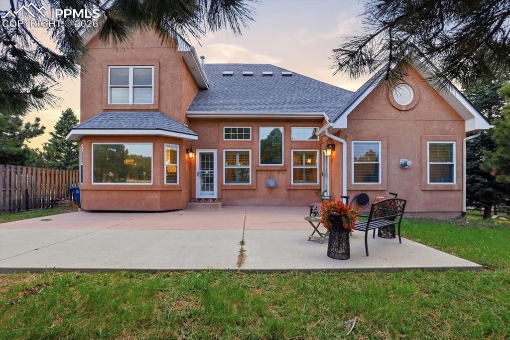 Image 41 of 46: Back of Structure