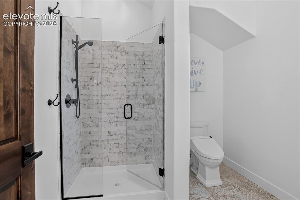 Image 47 of 47: Guest house bathroom