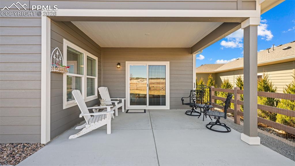 Image 35 of 45: Patio