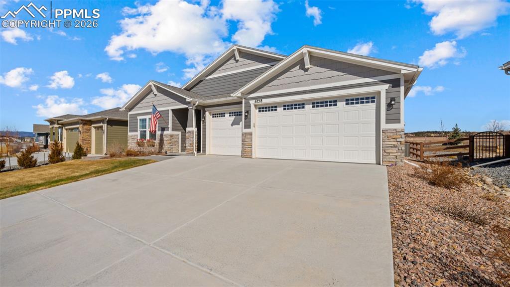 Image 5 of 45: Front of Structure