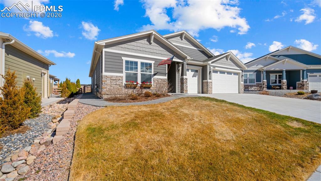 Image 6 of 45: Front of Structure