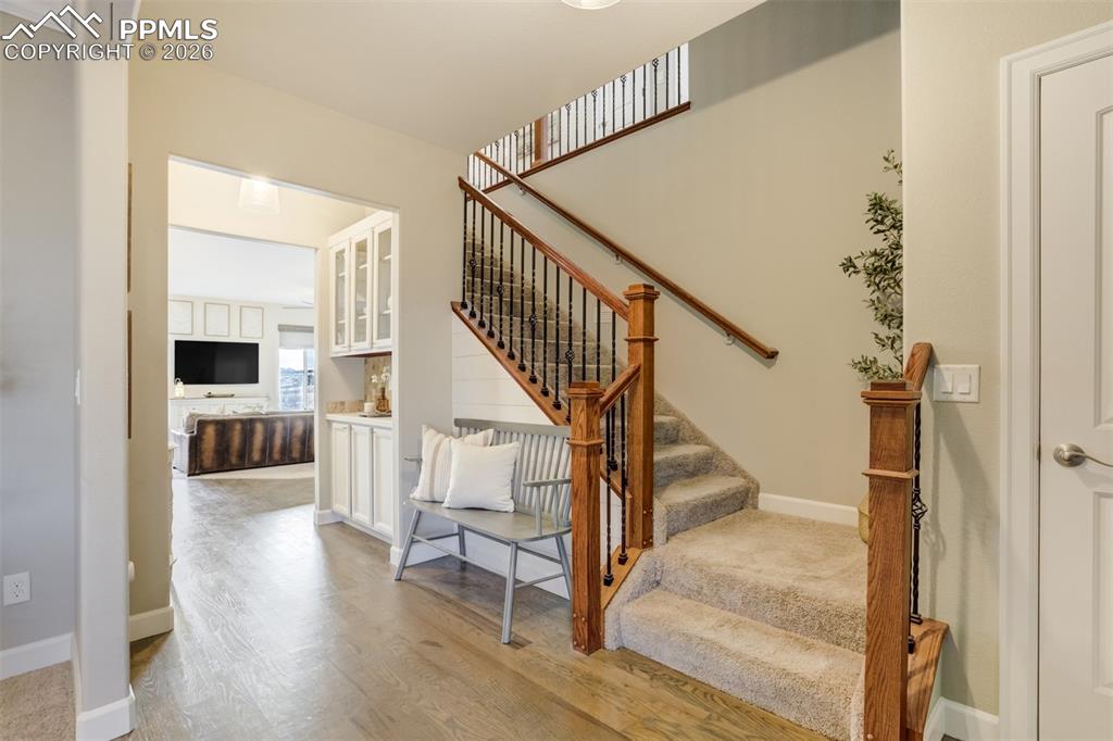 Image 5 of 50: Entry with tall ceilings. 