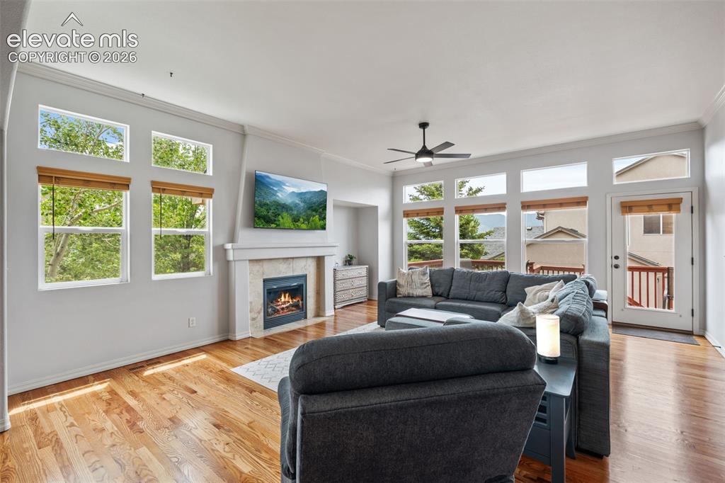 Image 9 of 44: Living Room
