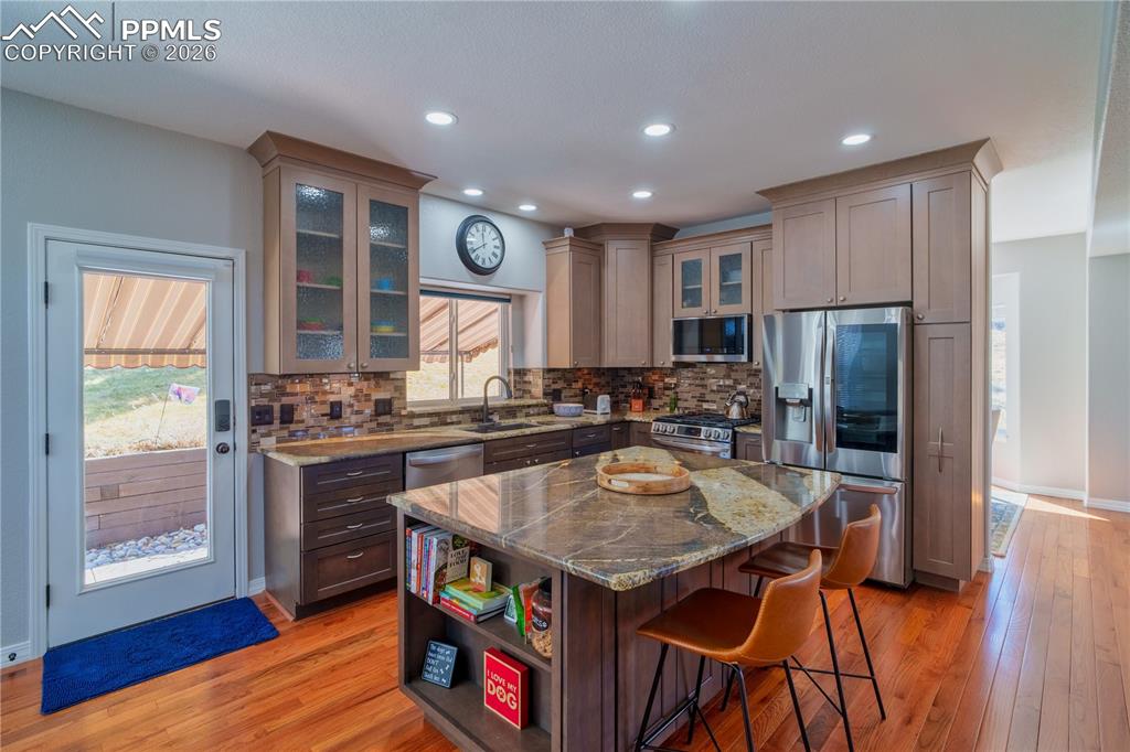 Image 13 of 38: Kitchen