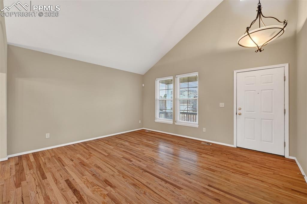 Image 8 of 47: Entry