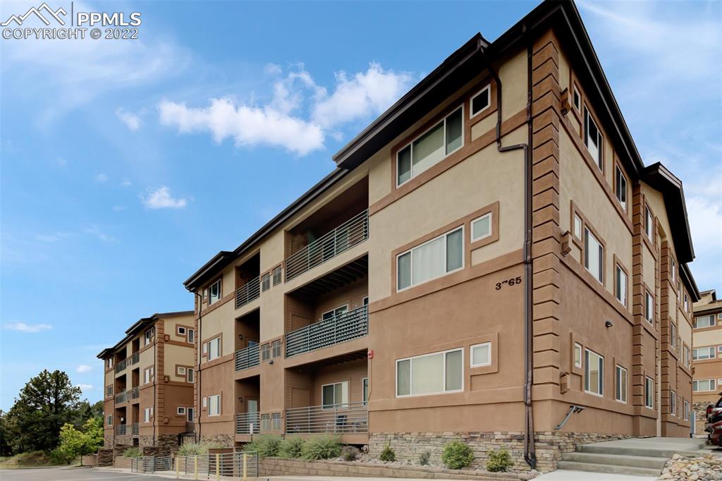 Listing 4458047, Image 1 of 29