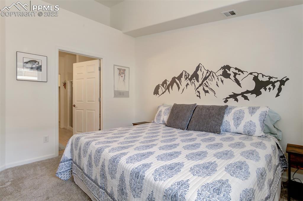 Listing 4458047, Image 14 of 29