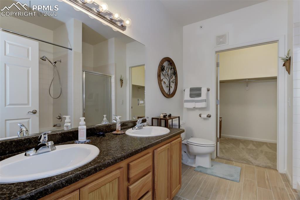 Listing 4458047, Image 15 of 29