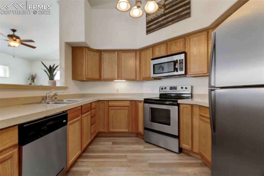 Listing 4458047, Image 9 of 29