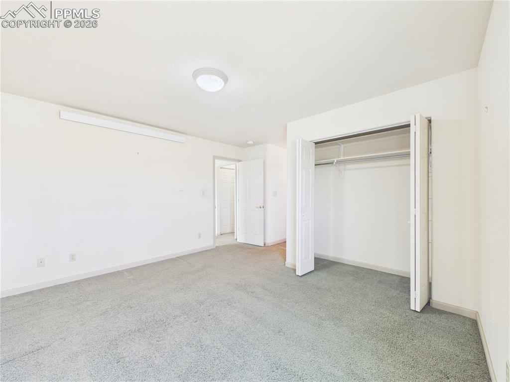 Image 23 of 40: Bedroom