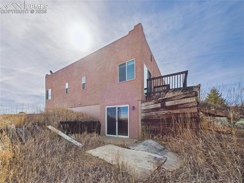 Image 35 of 40: Side of Structure