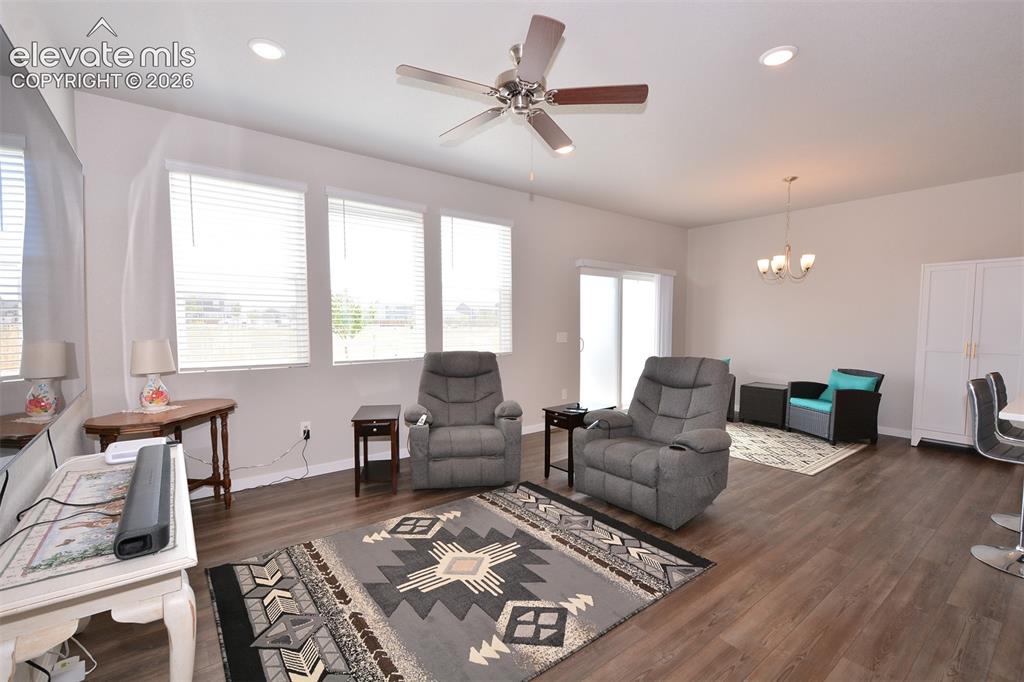 Image 8 of 27: Living Room