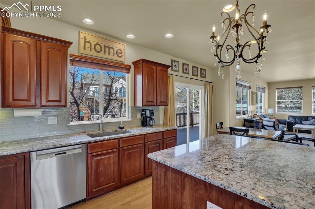 Listing 4459196, Image 15 of 47
