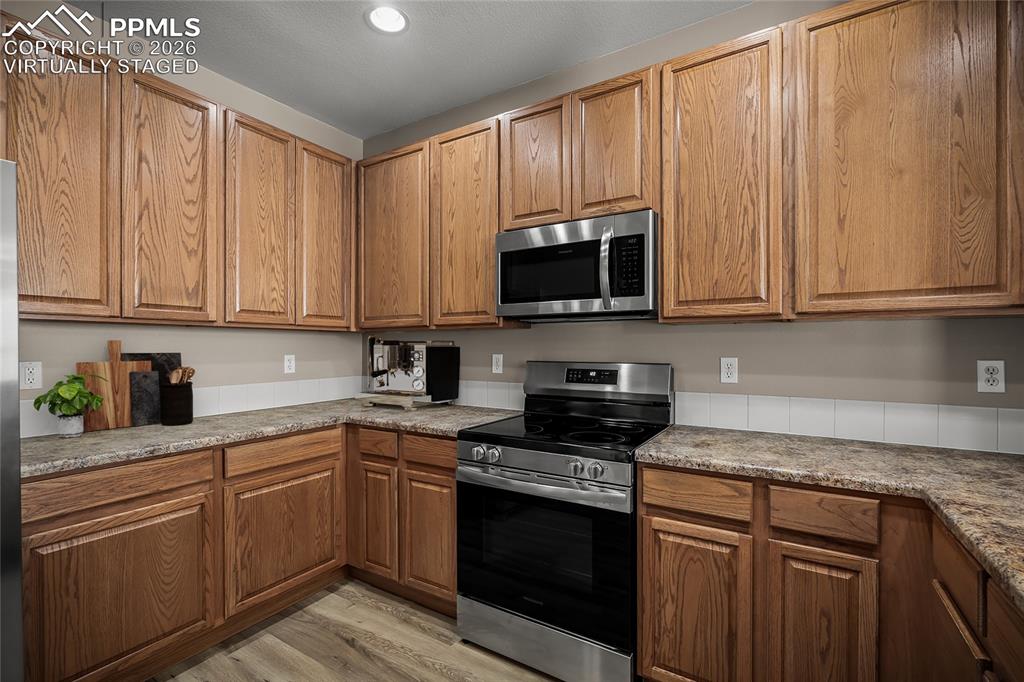 Image 11 of 48: Virtually staged