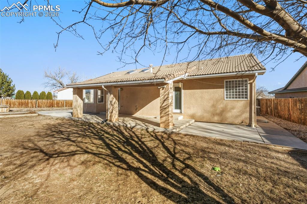 Image 33 of 35: No Description Available