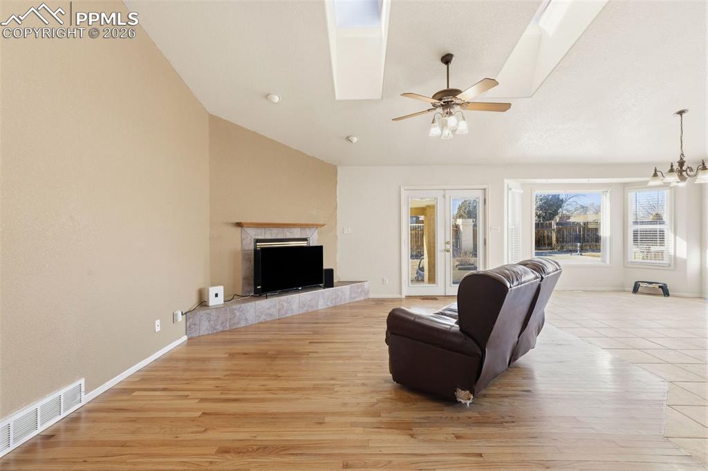 Image 4 of 35: No Description Available