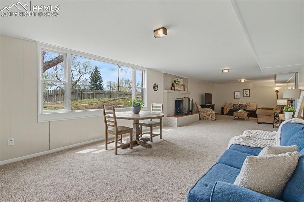 Image 38 of 44: Family Room