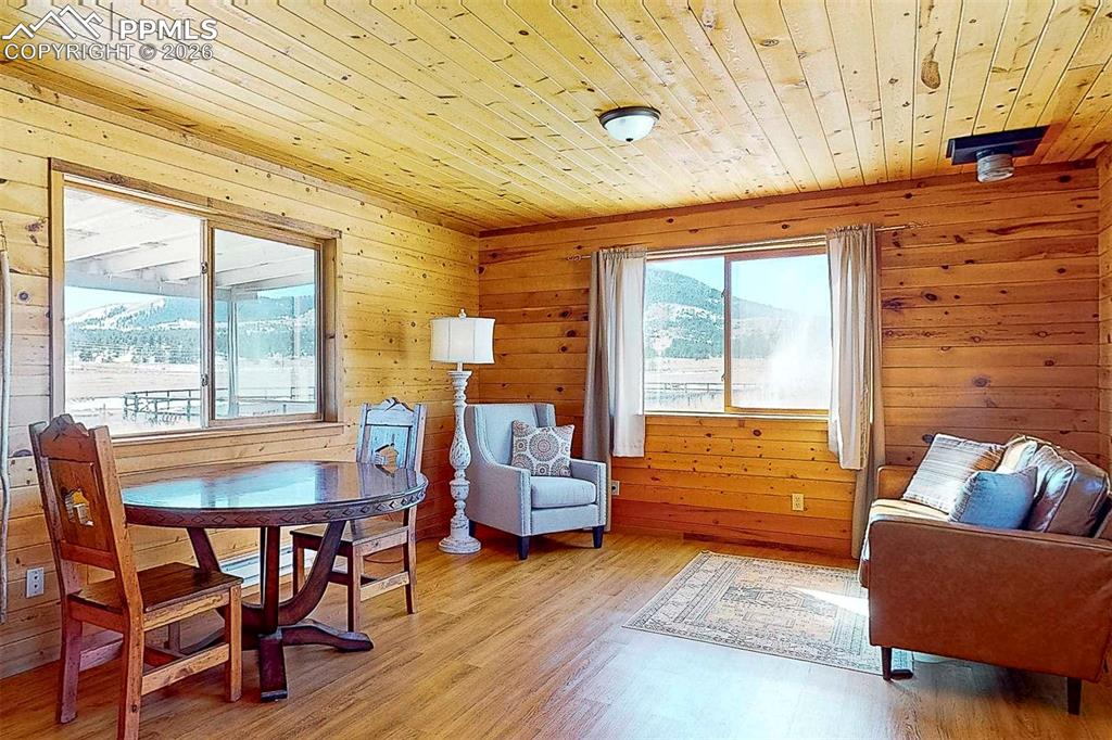 Image 19 of 50: No Description Available