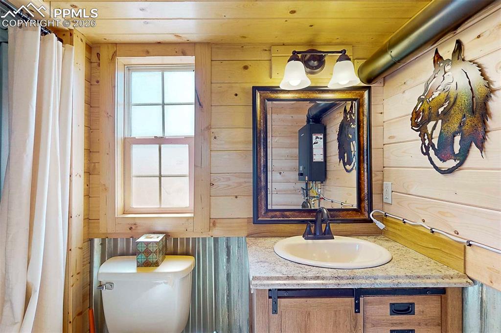 Image 32 of 50: No Description Available