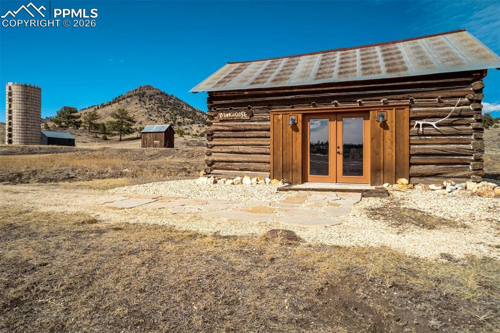 Image 33 of 50: No Description Available