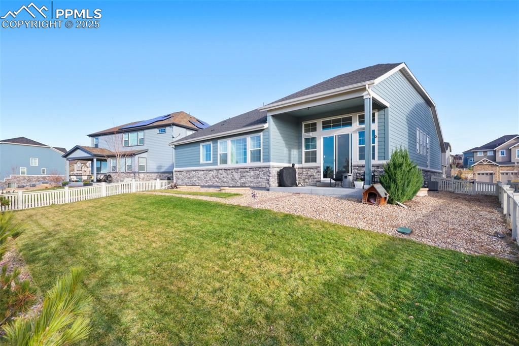 Image 37 of 49: Back of Structure