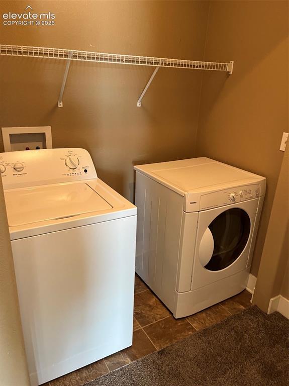 Image 25 of 38: Laundry