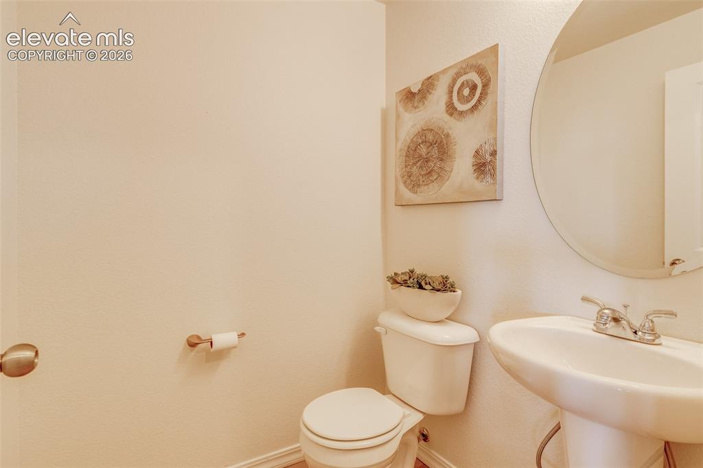 Image 12 of 39: Bathroom