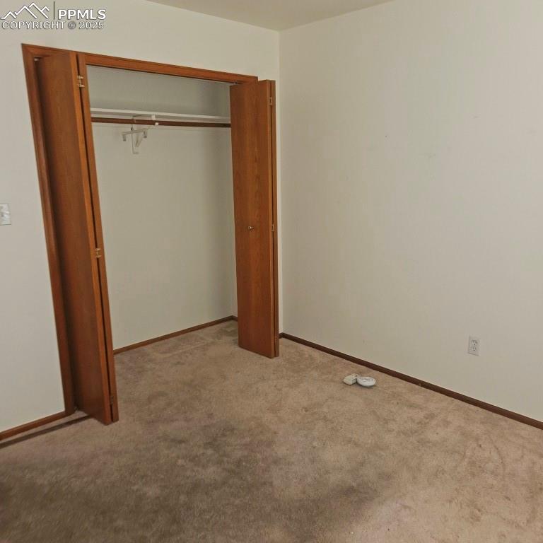 Image 10 of 16: Bedroom