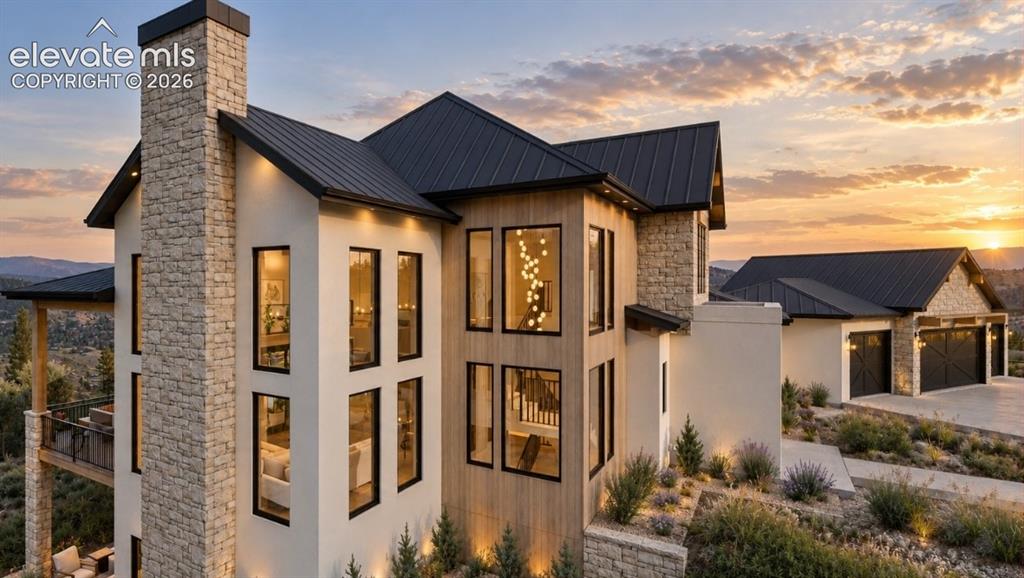 Image 5 of 32: Hill Country Contemporary architectural design