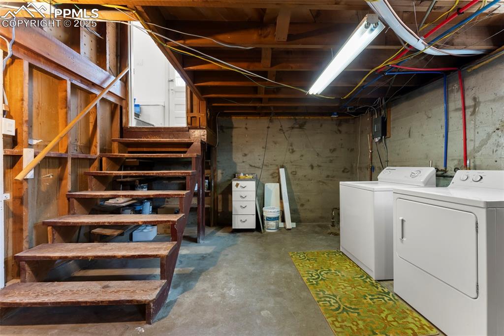 Image 21 of 31: Basement