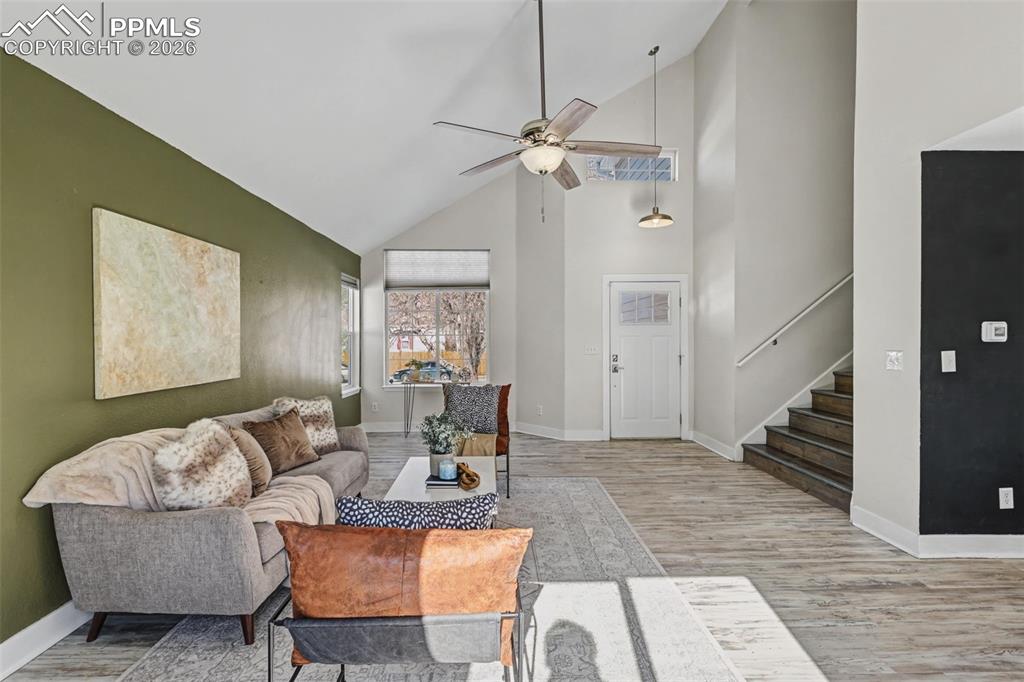 Image 3 of 35: Living Room