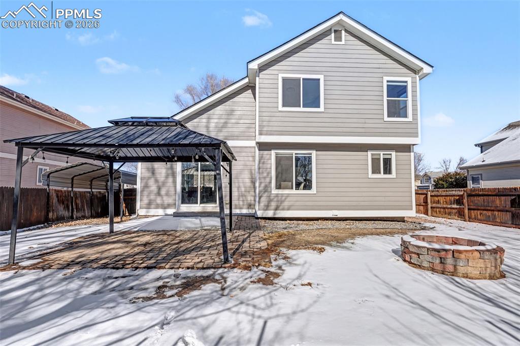 Image 34 of 35: Back of Structure