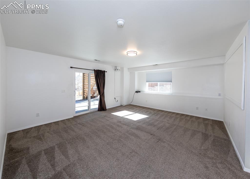 Image 40 of 50: Recreation Room