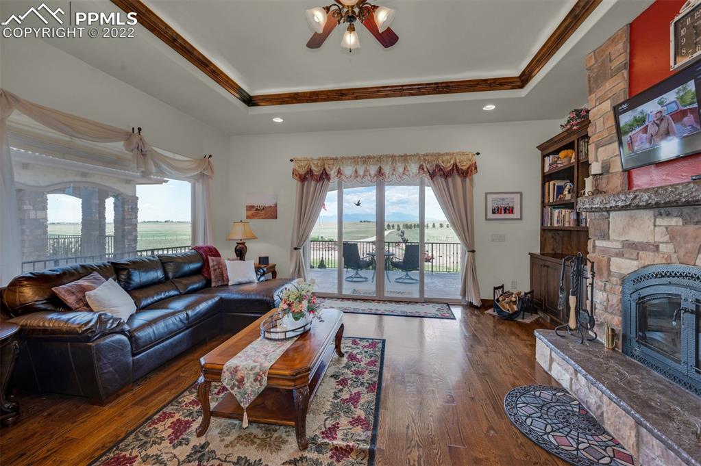 Listing 4467441, Image 13 of 44