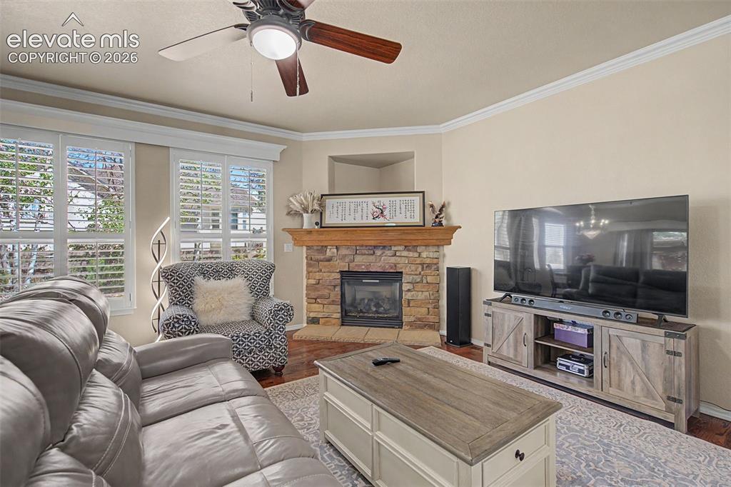 Image 10 of 39: Living Room