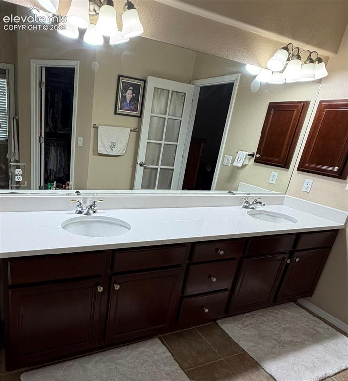 Image 20 of 39: NEW COUNTERS!