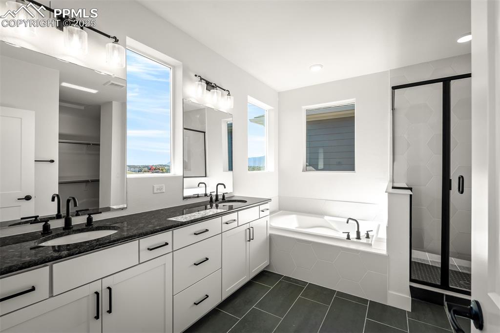 Image 22 of 40: Master Bathroom