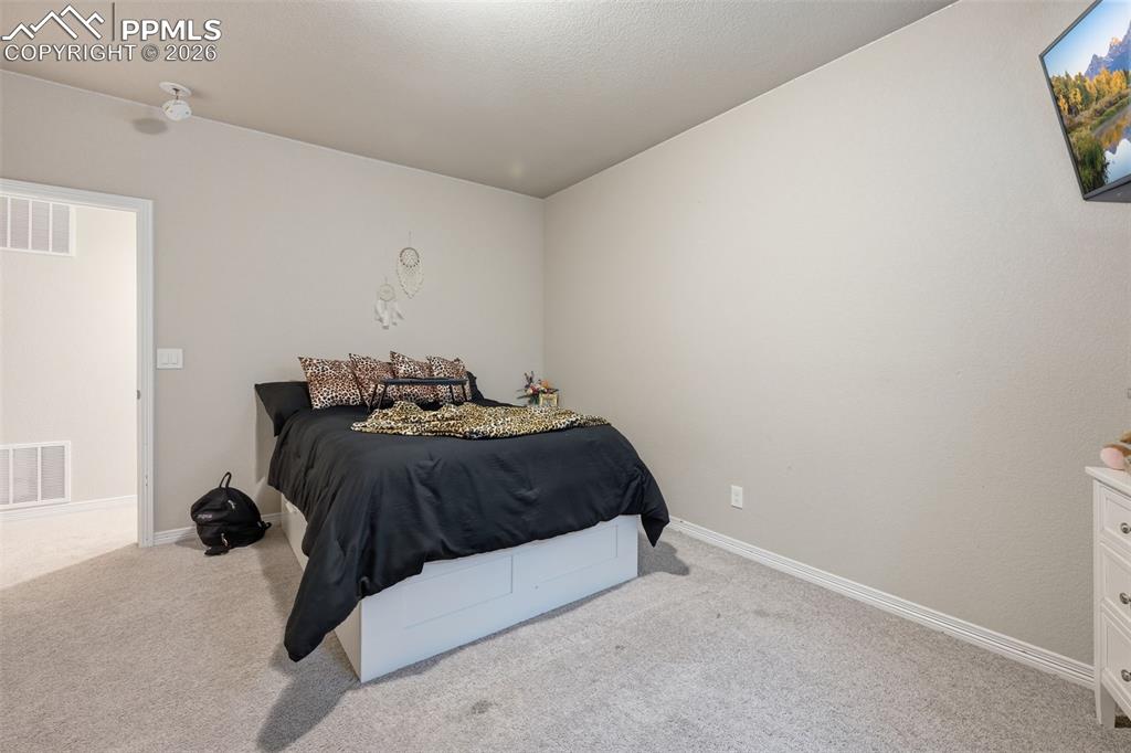 Image 37 of 42: Bedroom