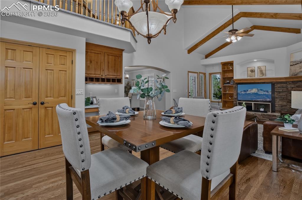 Image 16 of 48: One more view of the casual dining area