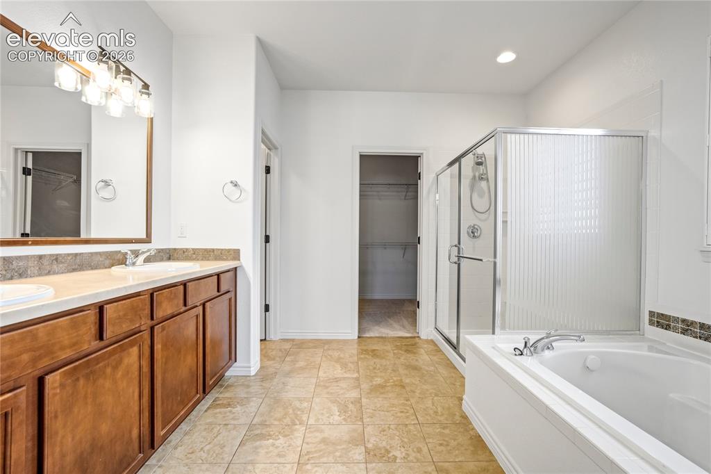 Image 19 of 50: Master Bathroom