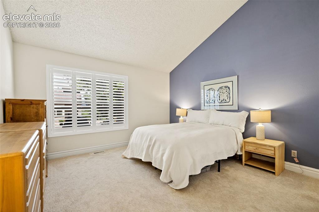 Image 19 of 28: Master Bedroom