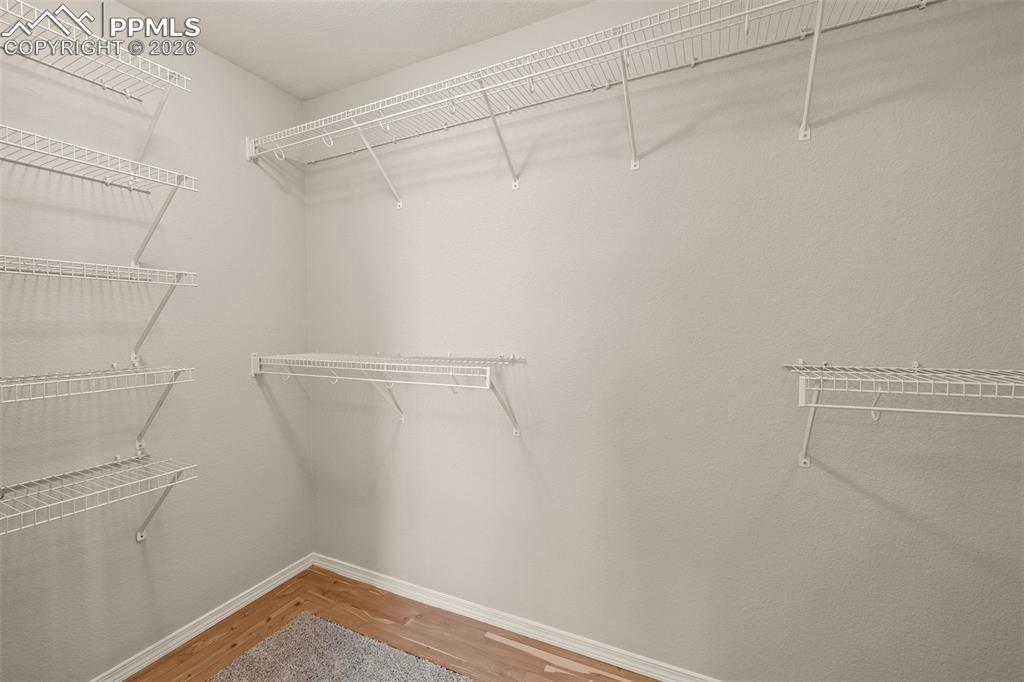 Image 24 of 50: Closet