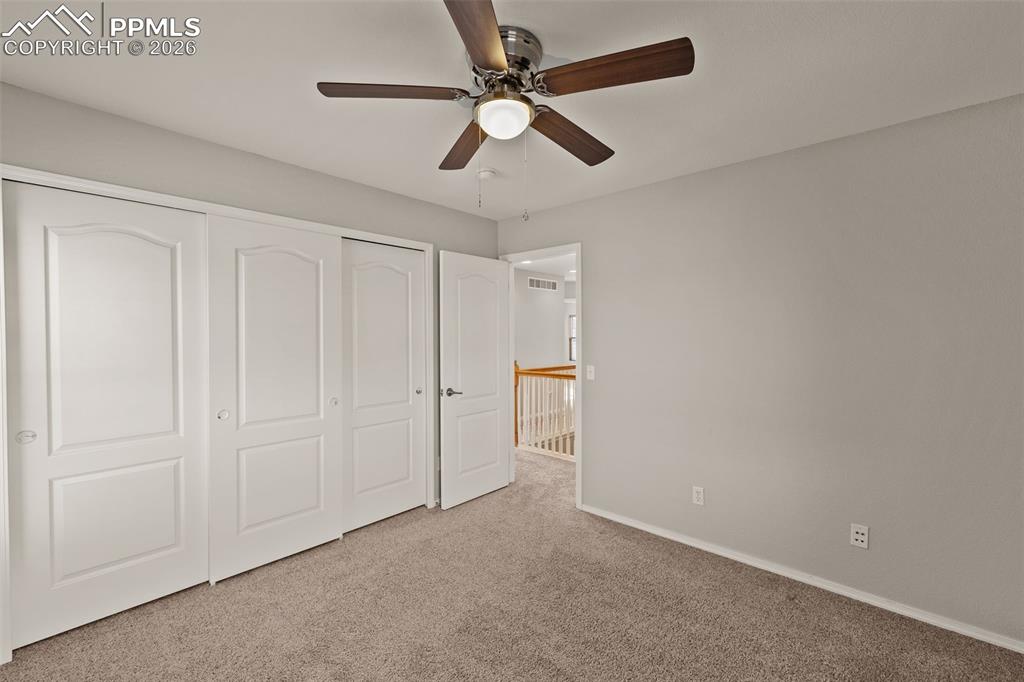 Image 28 of 50: Bedroom