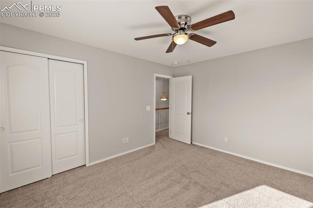 Image 30 of 50: Bedroom