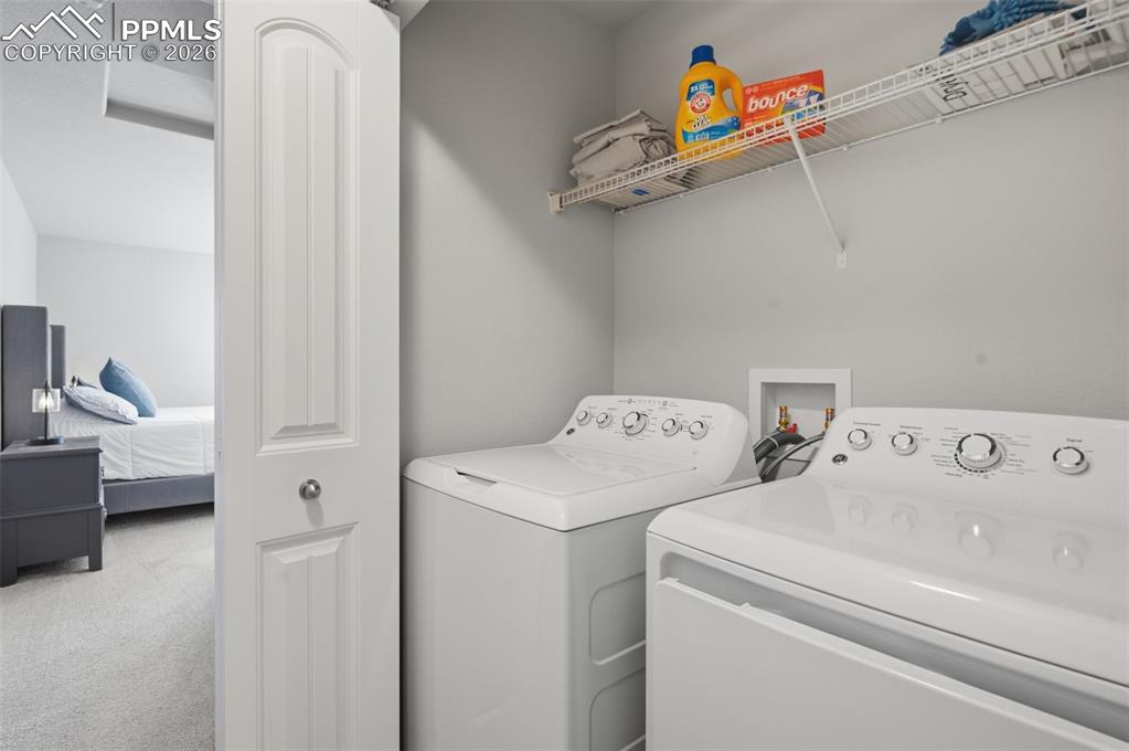 Image 17 of 32: Laundry