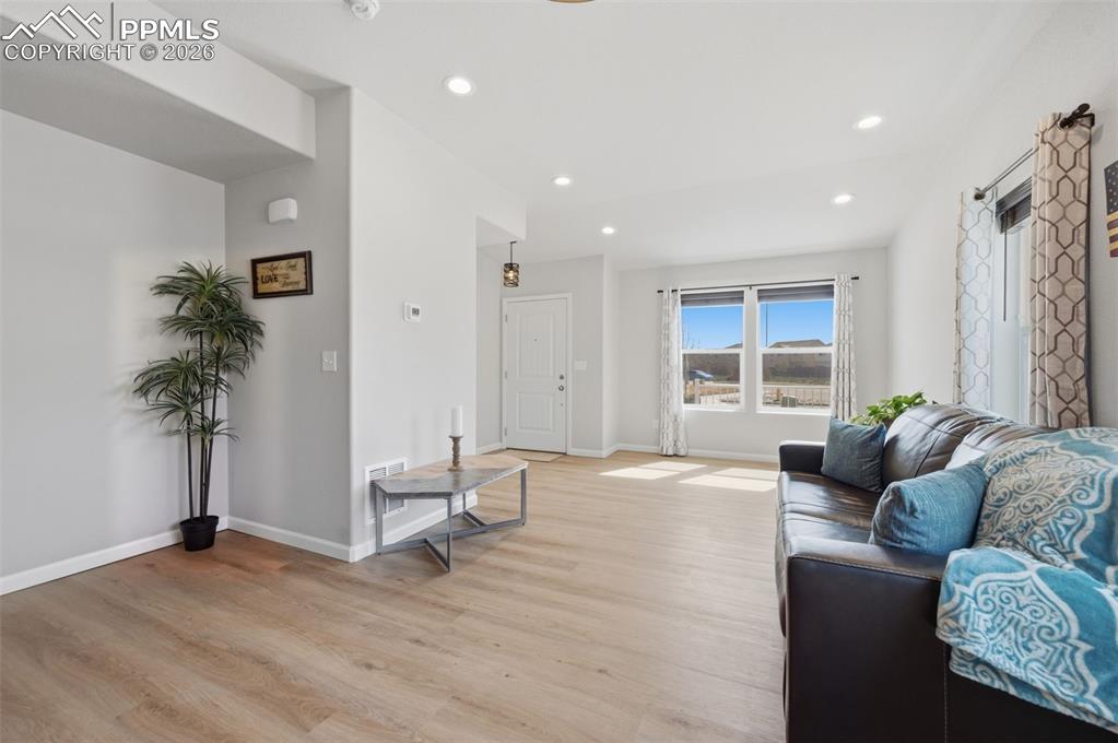 Image 8 of 32: Living Room